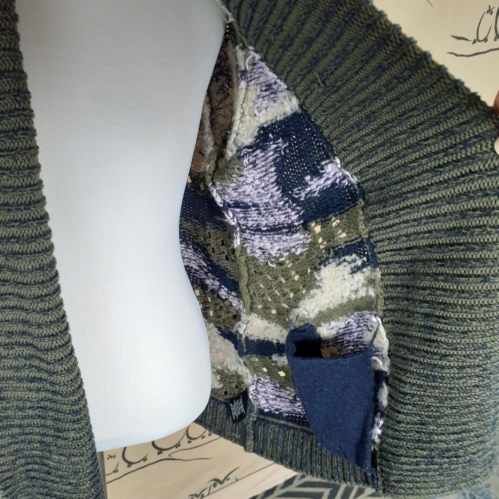 Knit Oversized Cardigan by Sleeping on Snow - Picture 5 of 8